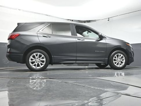 Used 2018 Chevrolet Equinox LT AWD/4WD image 37