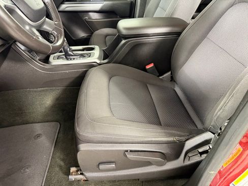 Used 2016 Chevrolet Colorado LT w/ LT Convenience Package image 10