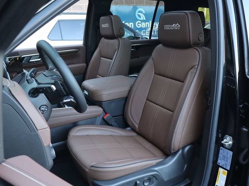 New 2026 Chevrolet Tahoe High Country AWD/4WD image 15