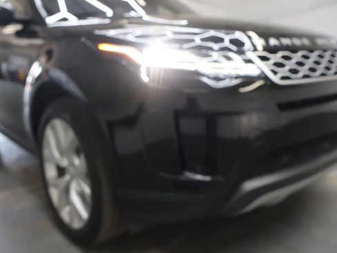 Used 2020 Land Rover Range Rover Evoque SE AWD/4WD image 25