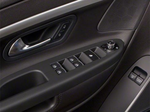 Used 2012 Volkswagen Eos Komfort FWD image 17