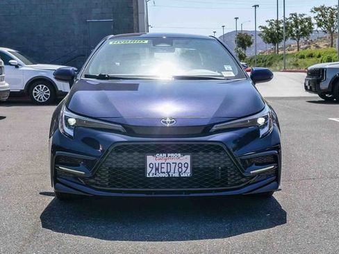 Used 2026 Toyota Corolla SE FWD image 3