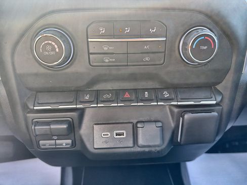 Used 2024 Chevrolet Silverado 2500 W/T w/ WT Convenience Package AWD/4WD image 25