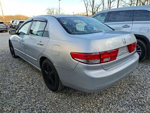 Used 2004 Honda Accord EX image 4