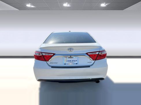 Used 2017 Toyota Camry XLE FWD image 10