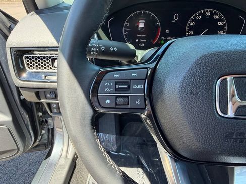 Certified 2024 Honda Civic EX-L image 17