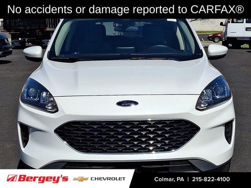 Used 2020 Ford Escape SE AWD/4WD image 2
