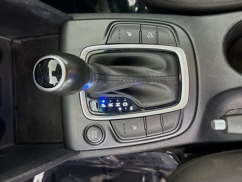 Used 2020 Hyundai Kona SEL FWD image 20