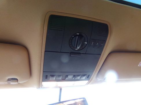 Used 2005 Porsche Cayenne S image 18