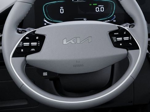 New 2025 Kia Niro EX Touring image 23