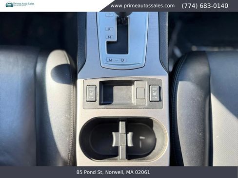 Used 2014 Subaru Legacy 2.5i Limited w/ Moonroof Package AWD/4WD image 16