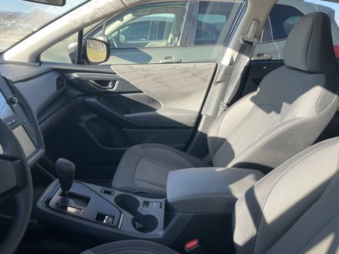 Certified 2024 Subaru Crosstrek 2.0i image 7