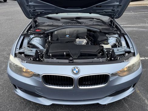 Used 2014 BMW 320i Sedan RWD image 22