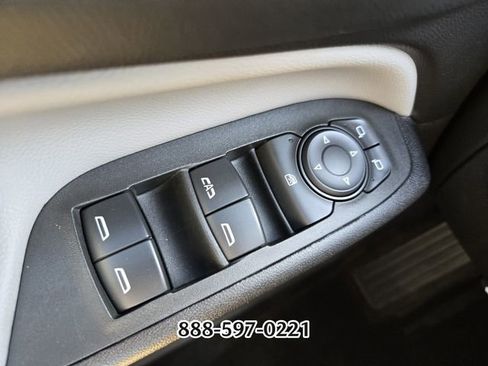 Used 2024 Chevrolet Equinox LS AWD/4WD image 33