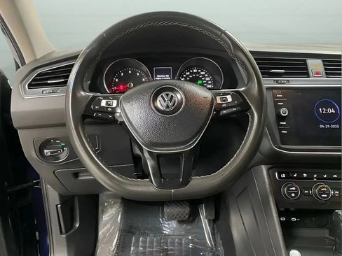 Used 2021 Volkswagen Tiguan S FWD image 9