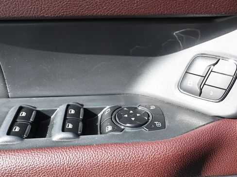 Used 2024 Ford Expedition Limited AWD/4WD image 11