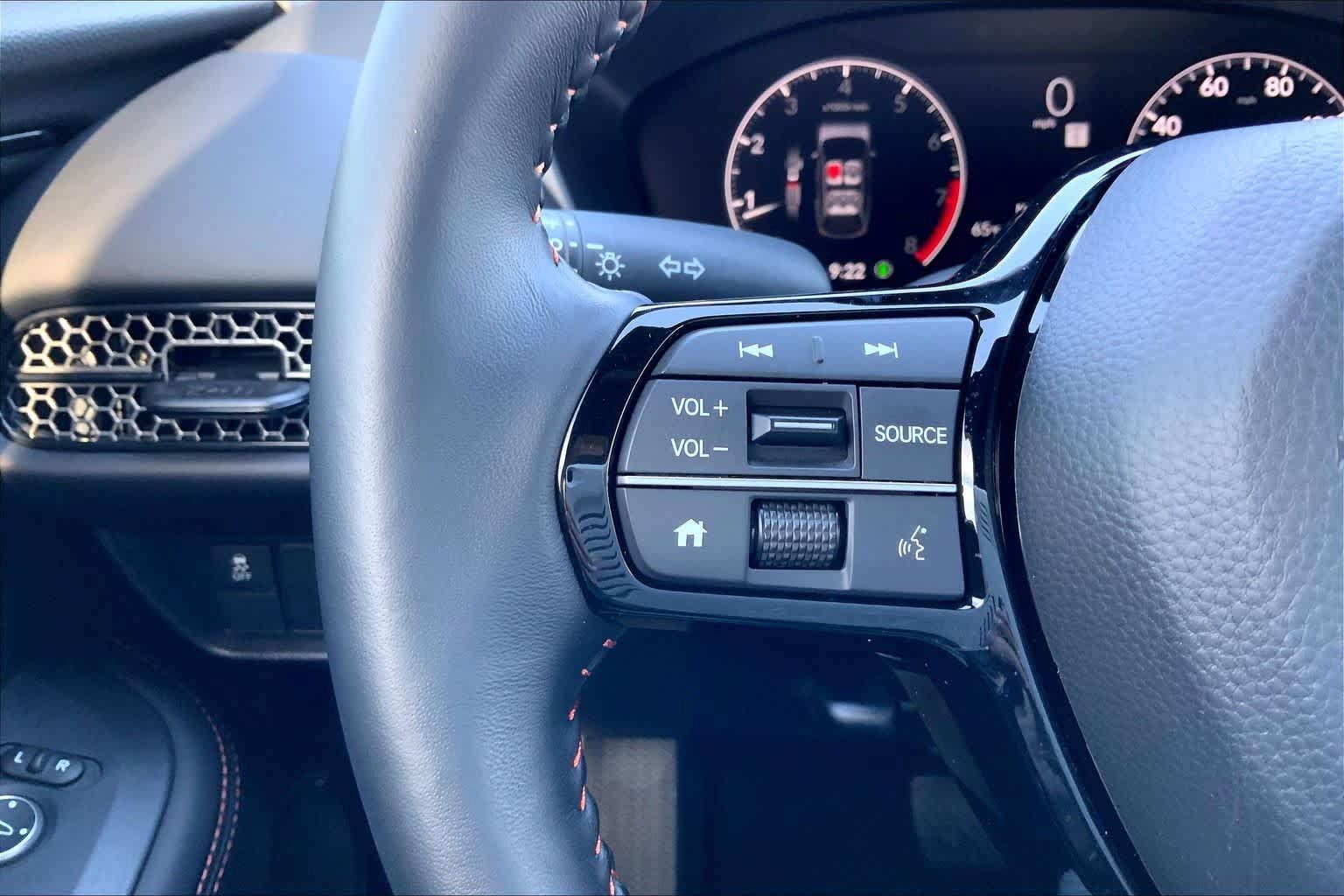 Used 2025 Honda HR-V Sport image 21