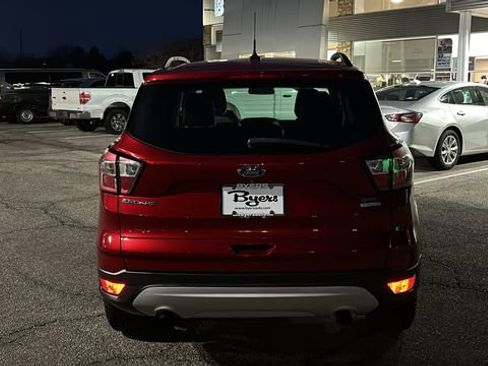 Used 2018 Ford Escape SEL image 29