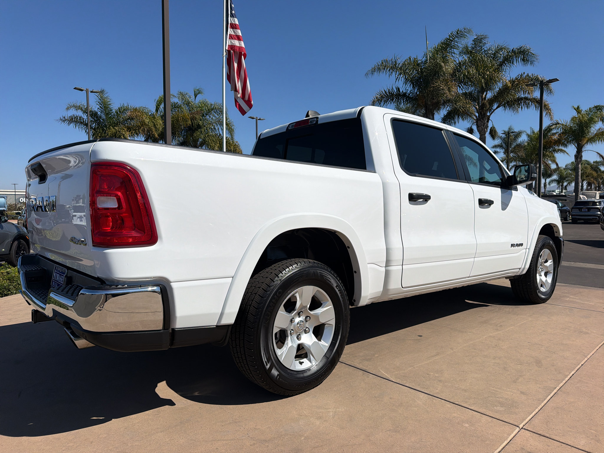 Used 2025 RAM 1500 Big Horn AWD/4WD image 5