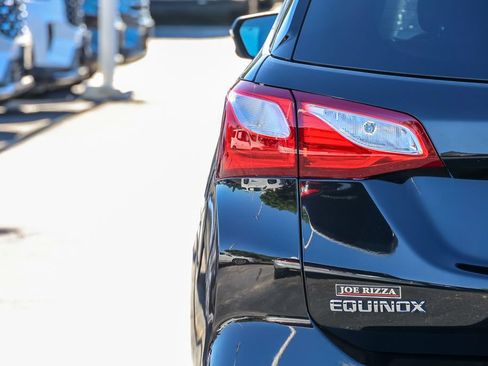 Used 2018 Chevrolet Equinox LT AWD/4WD image 26