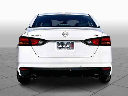 Used 2024 Nissan Altima 2.5 SR image 5