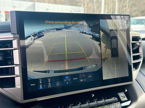 New 2026 Toyota Tundra Platinum image 6