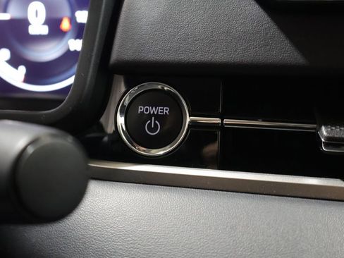 Used 2024 Mitsubishi Outlander SEL AWD/4WD image 26