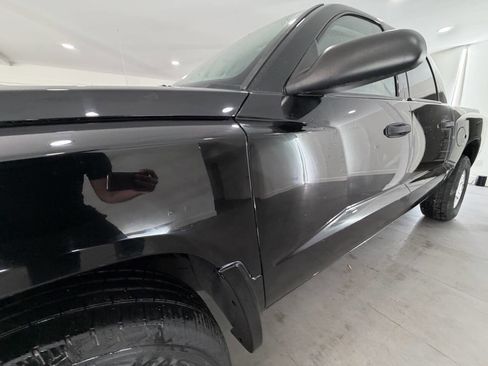 Used 2005 Dodge Dakota SLT AWD/4WD image 3