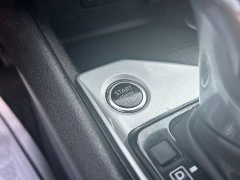 Used 2025 Nissan Altima 2.5 SV FWD image 20