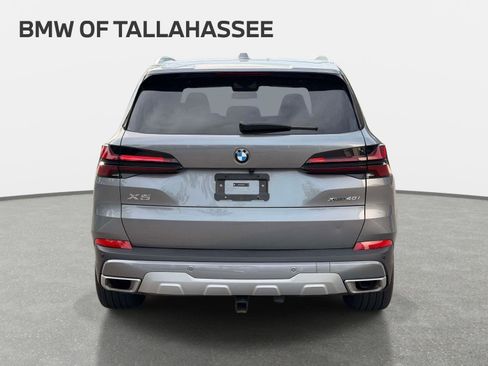Used 2025 BMW X5 xDrive40i w/ Parking Assistance Package AWD/4WD image 6