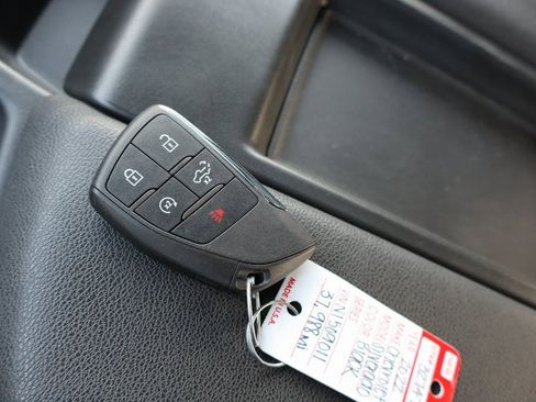 Used 2022 Chevrolet Silverado 1500 RST image 30