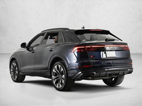 Used 2024 Audi Q8 Premium Plus w/ Premium Plus Package image 9