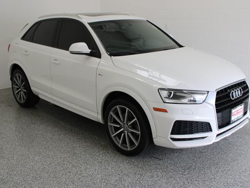 Used 2018 Audi Q3 2.0T Premium FWD image 4