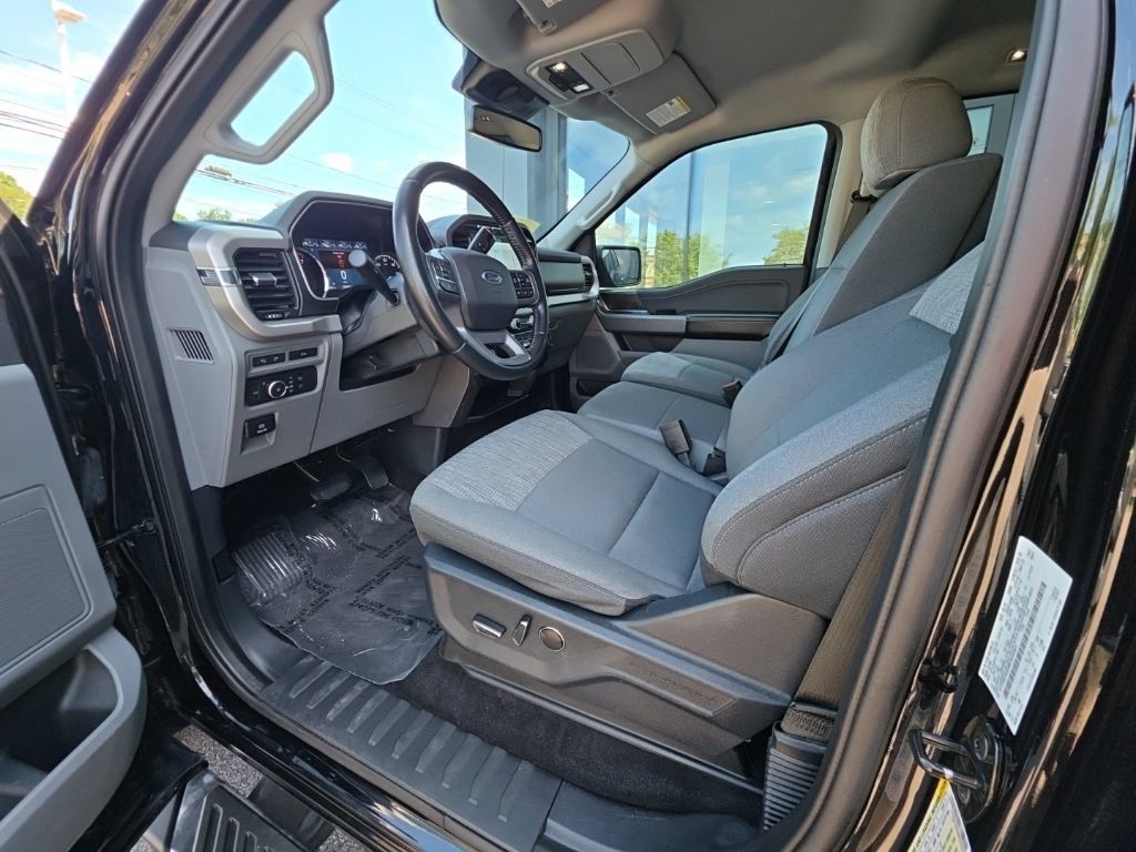 Used 2021 Ford F150 XLT w/ Equipment Group 302A High AWD/4WD image 12