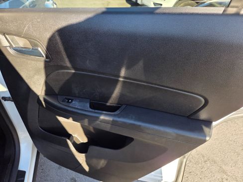 Used 2012 GMC Terrain SLE FWD image 11