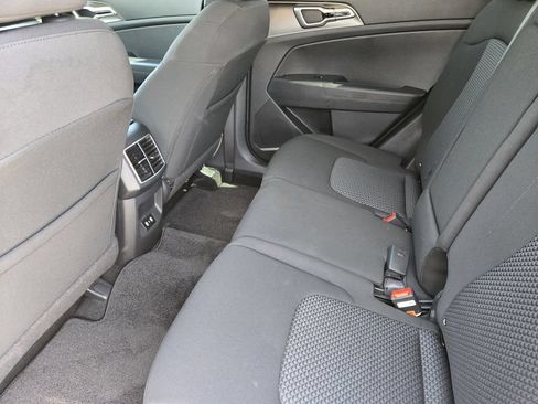 New 2026 Kia Sportage LX w/ LX Convenience Package FWD image 19