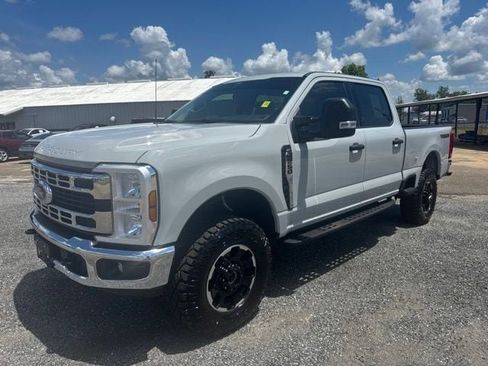 Used 2026 Ford F250 XLT w/ Tremor Off-Road Package AWD/4WD image 8
