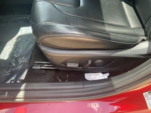 Certified 2024 Hyundai Elantra Limited image 17