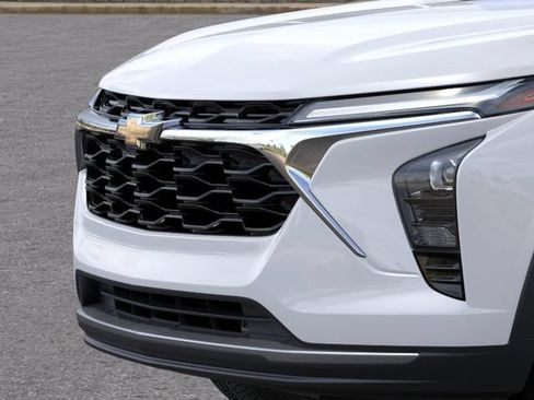 New 2026 Chevrolet Trax LT FWD image 13