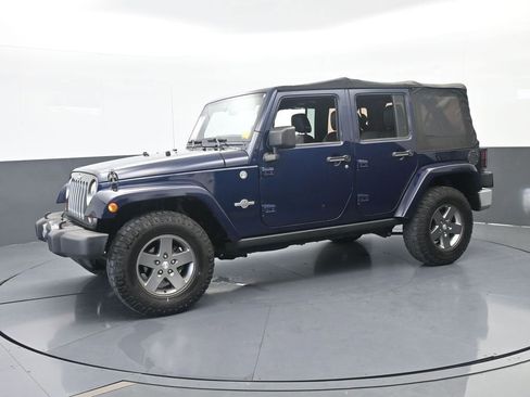 Used 2013 Jeep Wrangler Unlimited Sport AWD/4WD image 2