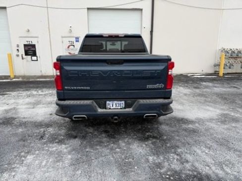 Used 2019 Chevrolet Silverado 1500 High Country w/ Technology Package image 2