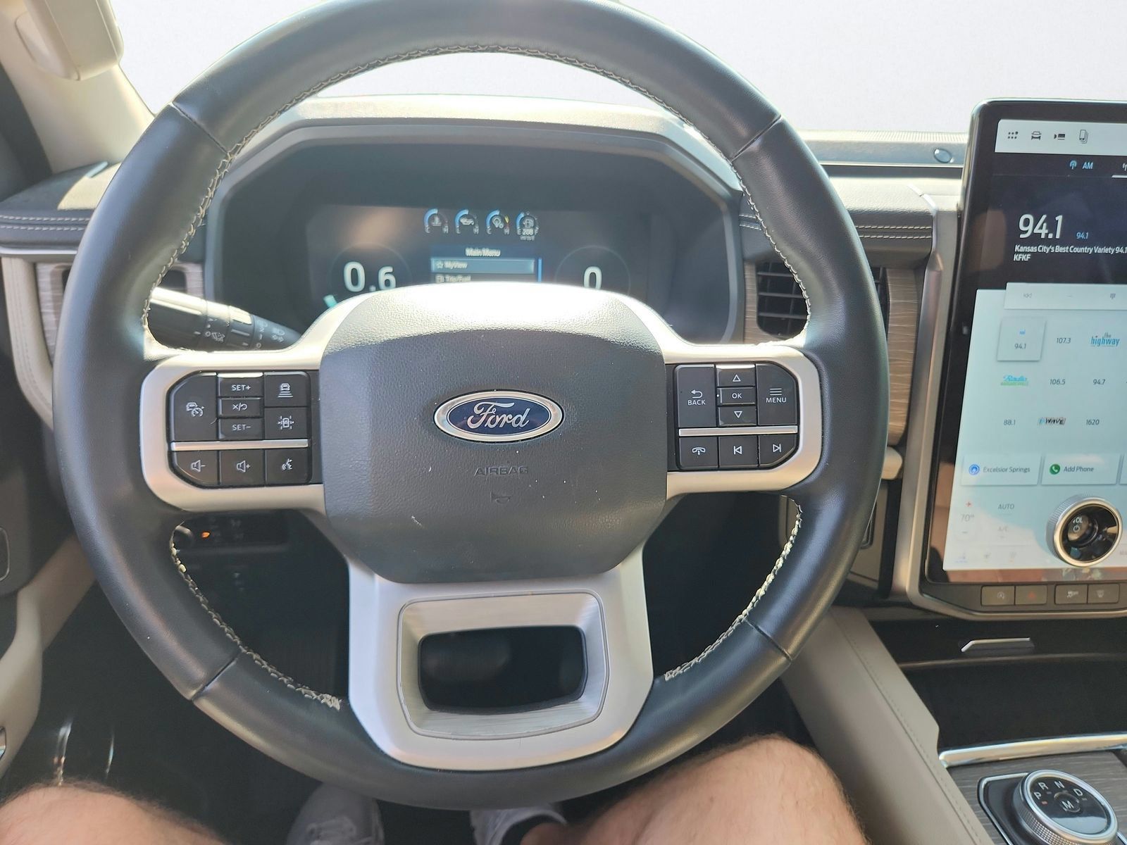 Used 2023 Ford Expedition Max Limited AWD/4WD image 16
