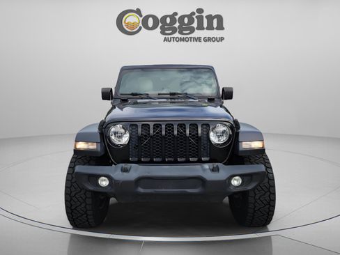 Used 2020 Jeep Gladiator Sport w/ Quick Order Package 24S AWD/4WD image 6