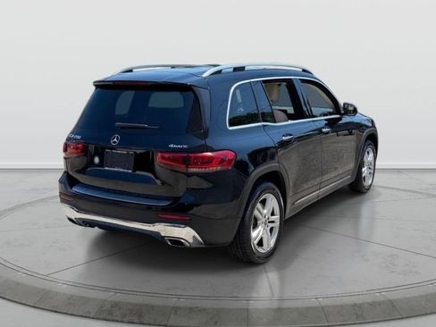 Used 2022 Mercedes-Benz GLB 250 4MATIC image 8