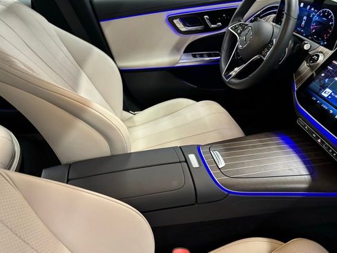 New 2026 Mercedes-Benz E 350 4MATIC Sedan image 22