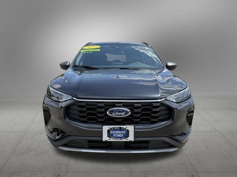 Used 2025 Ford Escape ST-Line AWD/4WD image 7