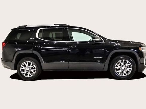 Used 2023 GMC Acadia SLT image 4