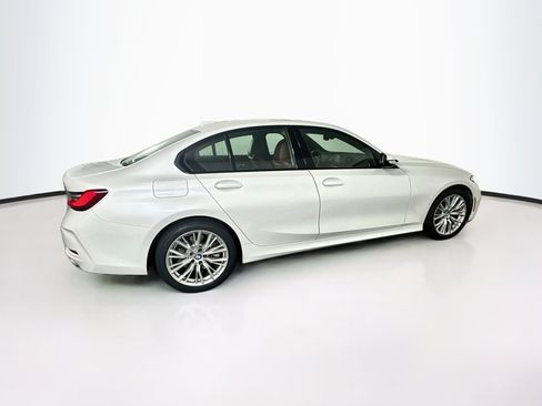 Used 2023 BMW 330i Sedan w/ Driving Assistance Package RWD image 10