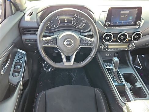 Used 2021 Nissan Sentra SR w/ Lighting Package image 13