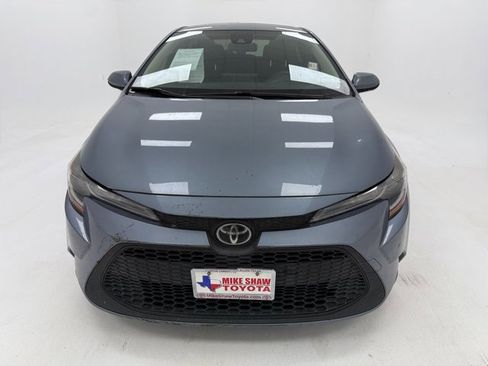 Used 2021 Toyota Corolla LE w/ Carpet Mat Package (TMS) image 3
